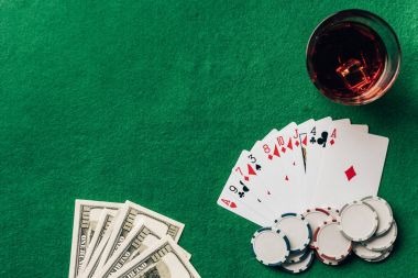 Mobile phone displaying live roulette table on qqbet4d app